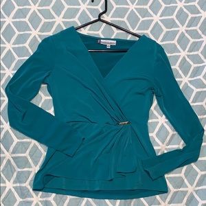 Jennifer Lopez Teal top